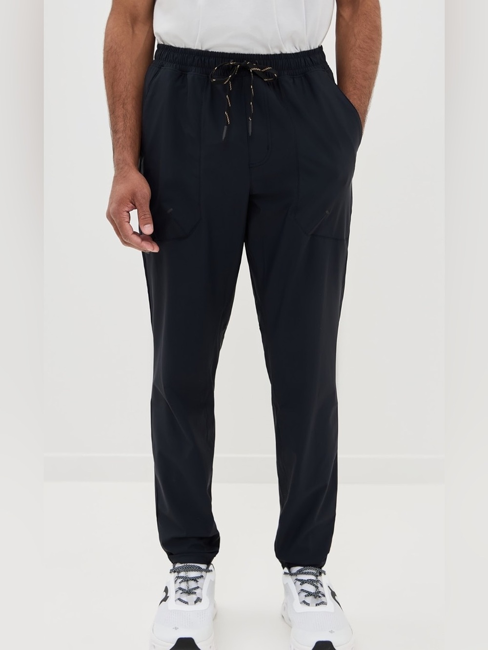 RHONE Pursuit Pants Sz L NWOT